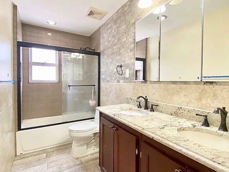 4218 Avenue I #TOP — Photo 12