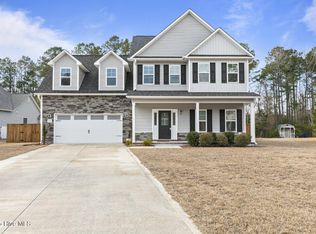 200 Mia Ct, Maysville, NC 28555