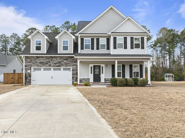 200 Mia Ct, Maysville, NC 28555