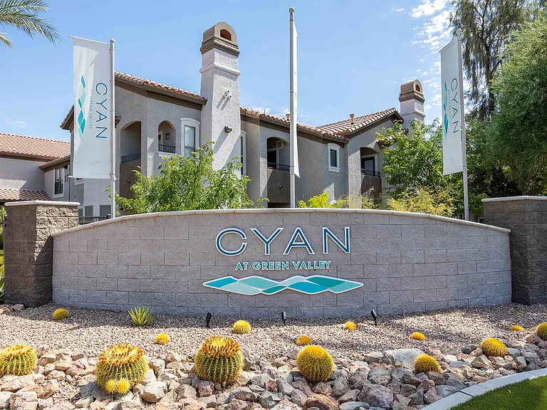 Cyan at Green Valley — Photo 54