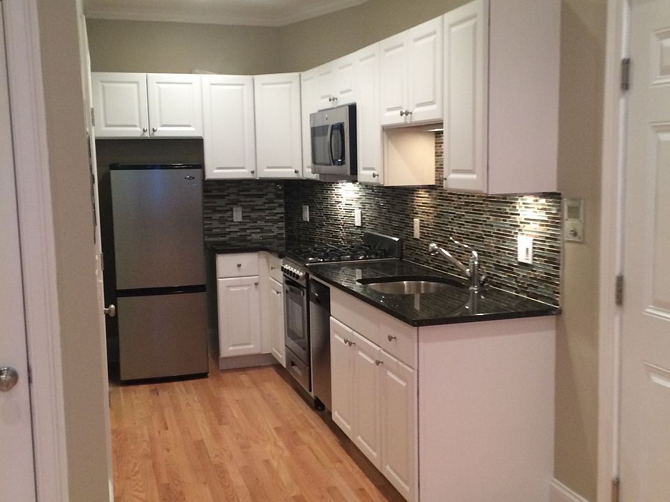 2nd image of 52 Temple St APT 1