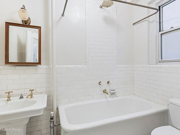 5th image of 144 E 36th St APT 4D