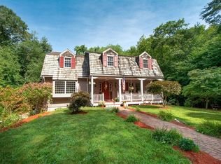 35 First Parish Rd, Norwell, MA 02061