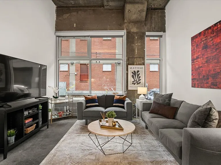 Terrace on Walnut — Photo 34