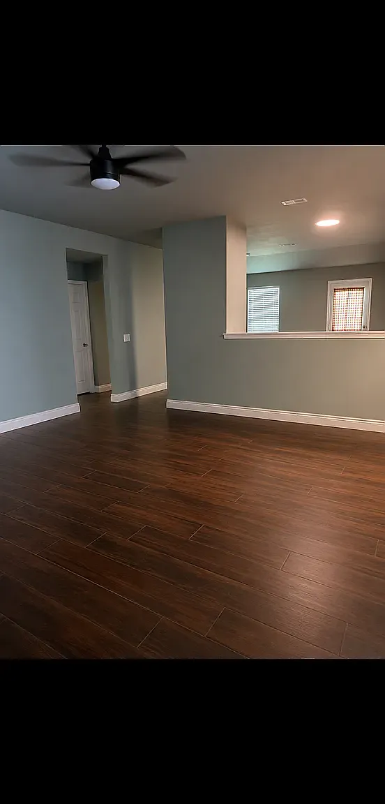 3 bed, 1403 sqft, $1,800 — Photo 2