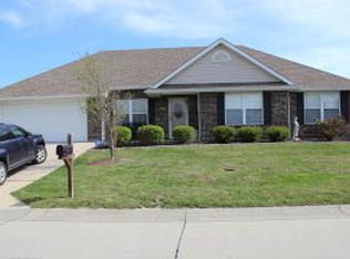 1808 Legends West Ave, Boonville, MO 65233