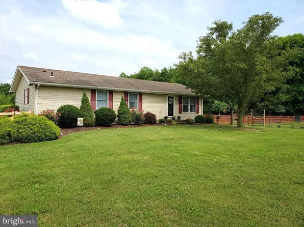 269 Walker School Rd, Townsend, DE 19734