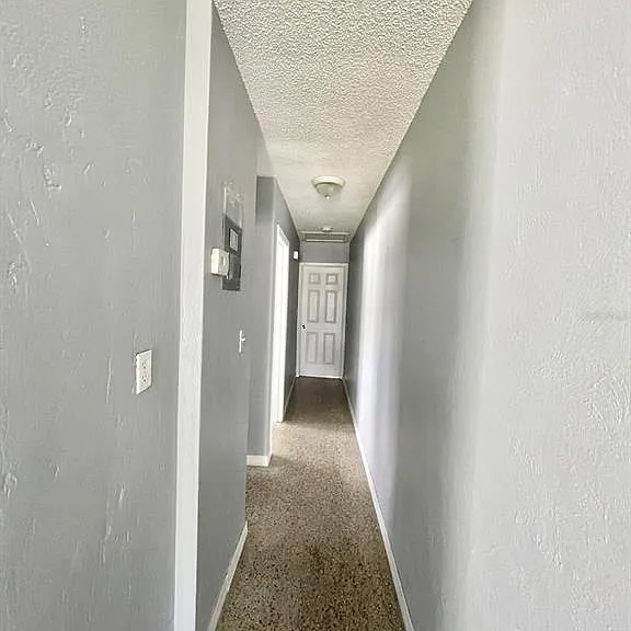 4615 Edgewater Dr — Photo 4