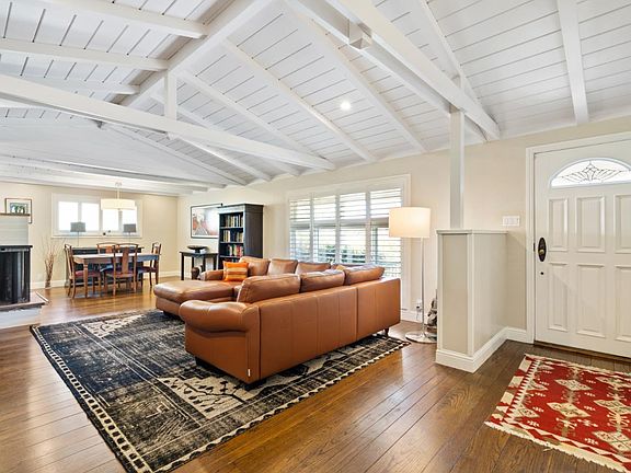 4th image of 414 Aragon Blvd