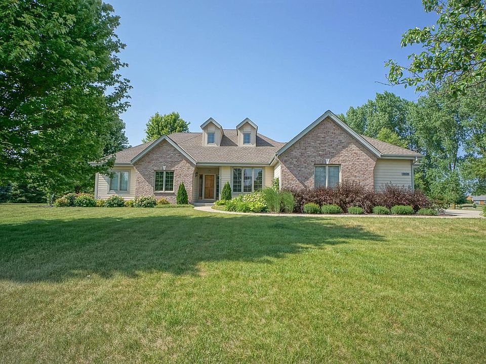 1st image of 4858 White Swan DRIVE