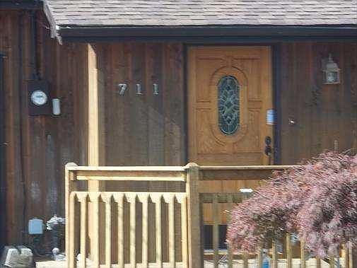 2nd image of 711 Cherry Rd