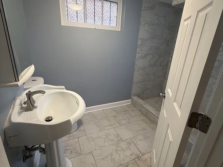 9400 S Wabash Ave — Photo 12