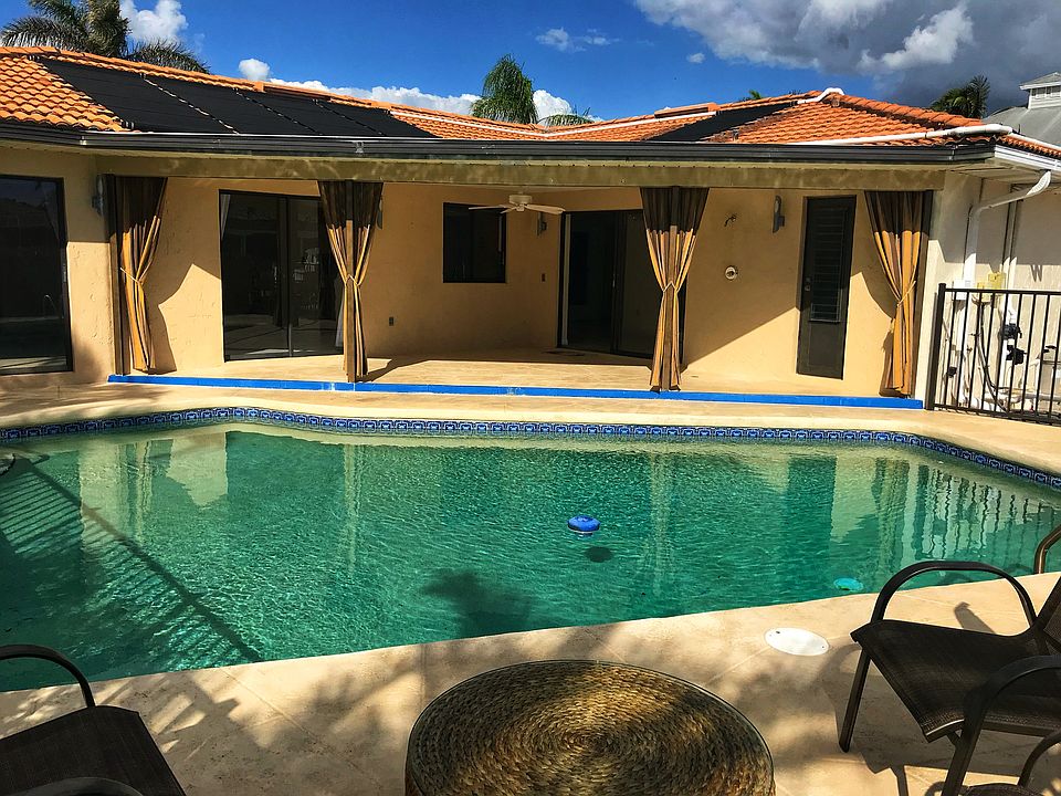 1st image of 1649 Villa Ct