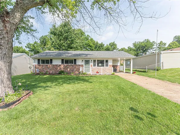 3841 Keats Dr, Saint Louis, MO 63134