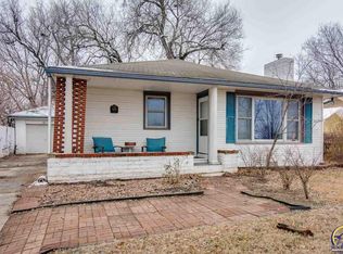 525 SW Oakley Ave, Topeka, KS 66606