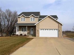 413 Shirley Ave, Elk Run Heights, IA 50707