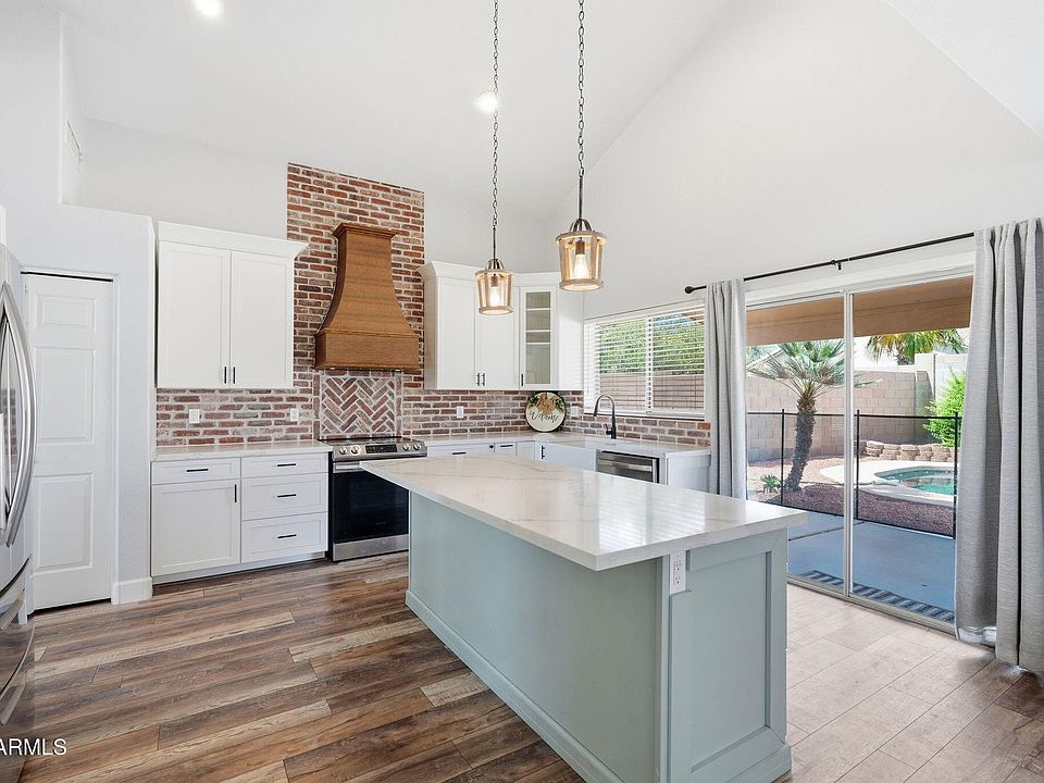1st image of 3312 E SAN REMO Avenue