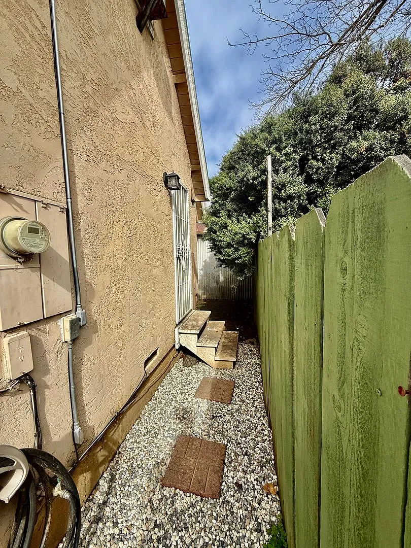 Charming small house — Photo 4