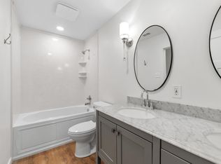 408 S School St, Fairhope, AL 36532