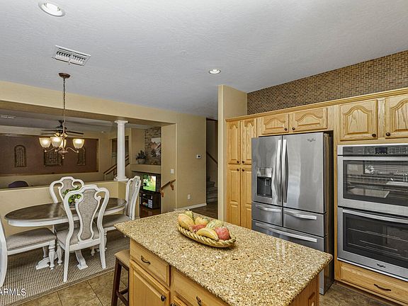 4th image of 14647 W CLARENDON Avenue