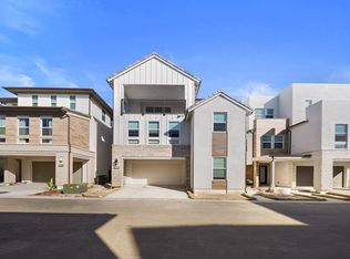 120 Pino Ln, Lake Forest, CA 92630