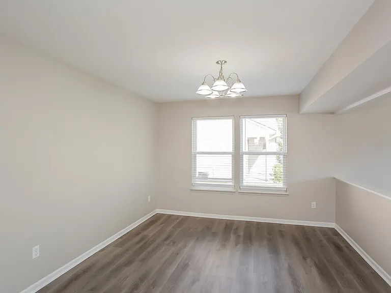7018 Oldham Dr — Photo 7