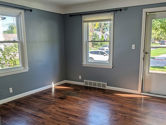 3rd image of 353 Madison Ave