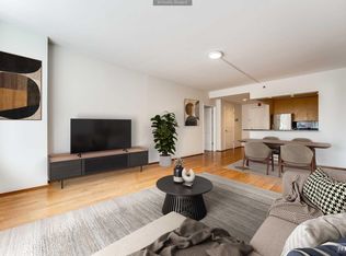 3111 City Pl, Edgewater, NJ 07020