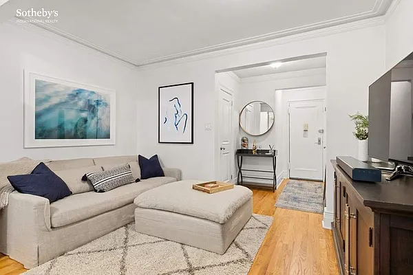 Sold by Sotheby's International Realty | media 15