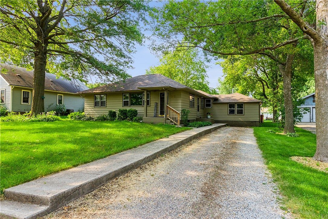 303 2nd St NE, Mitchellville, IA 50169 Zillow