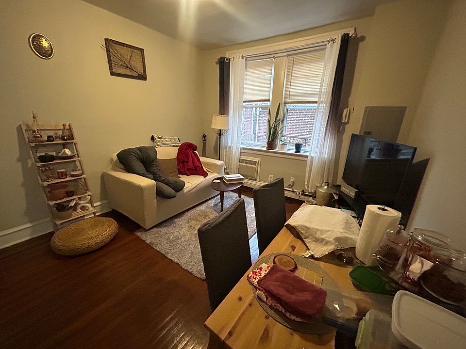 1st image of 4537 Osage Ave #B30