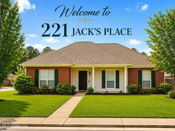221 Jacks Pl, Brandon, MS 39047