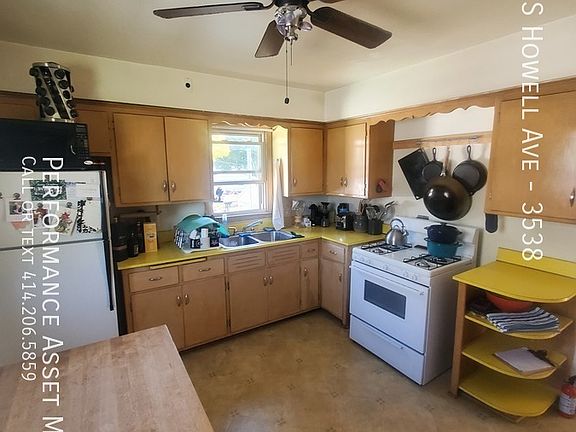 5th image of 3538-3540 S Howell Ave #3538