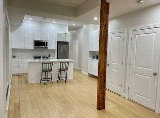 258 W Broadway #4, Boston, MA 02127