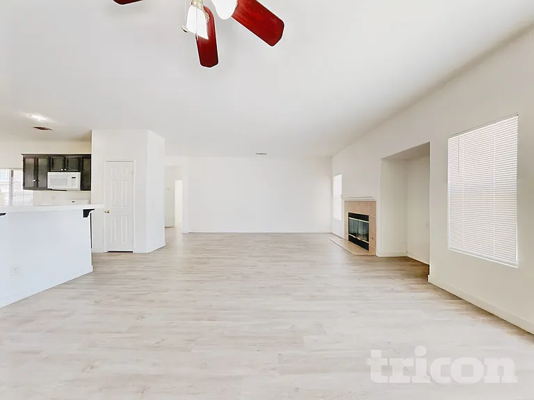 2069 Holguin St — Photo 3