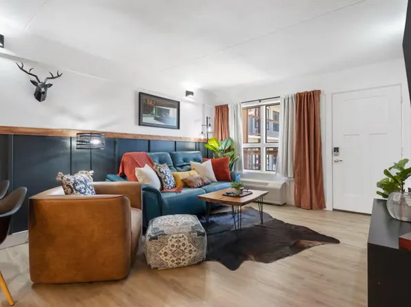 403 Veterans Blvd #207 BLDG B, Branson, MO 65616