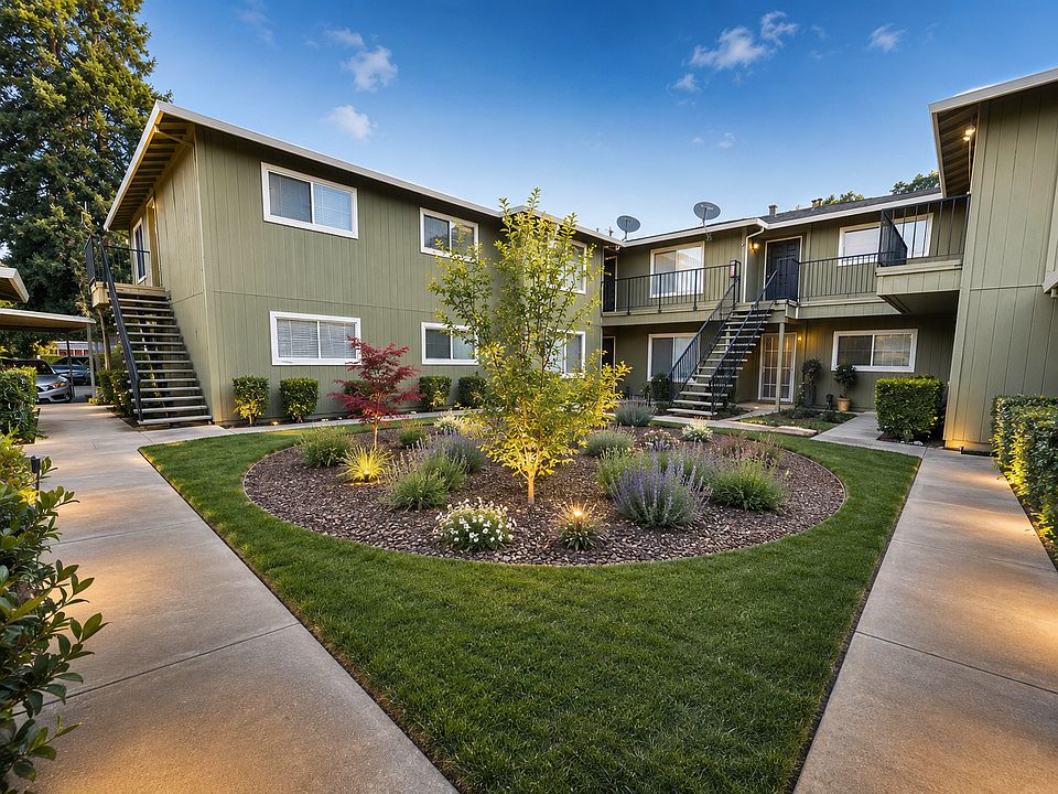 1st image of 1741 W Lockeford St APT 3