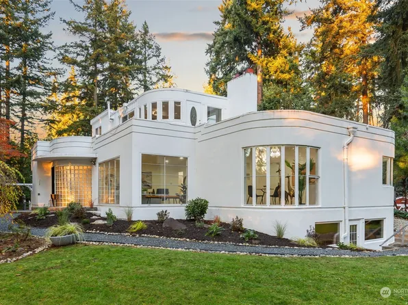 2800 122nd Place NE, Bellevue, WA 98005