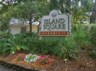 601 W Island Square Dr, Saint Simons Island, GA 31522