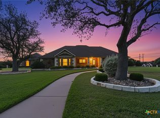 180 Honeysuckle Dr, Killeen, TX 76549