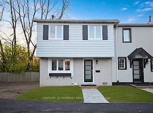 660 Hochelaga St #34, Ottawa, ON K1K2E9