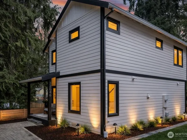 12646 NE 80th Street, Kirkland, WA 98033
