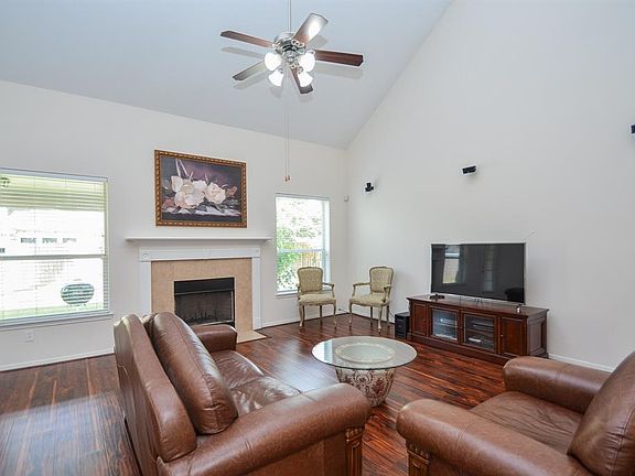5th image of 7802 Rocky Peak Ln