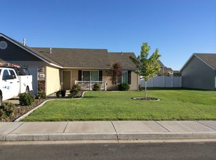 5010 Catalonia Dr, Pasco, WA