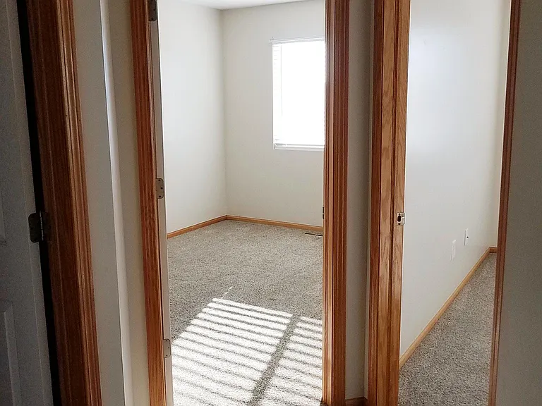1116 NE 7th Ln — Photo 12