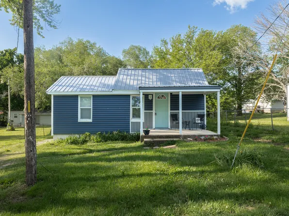 615 W Stanley Street, Buffalo, MO 65622