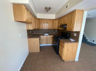 36 Walker Dr, Staten Island, NY 10303