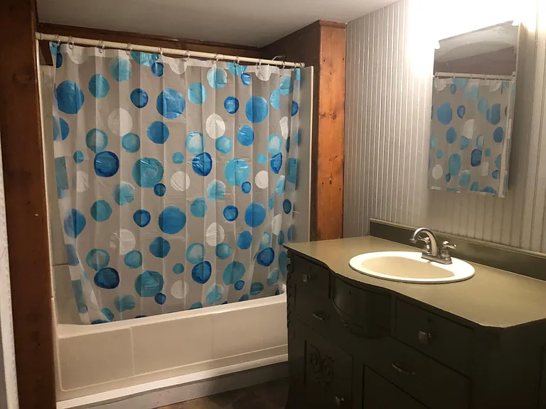515 Crawford St — Photo 8