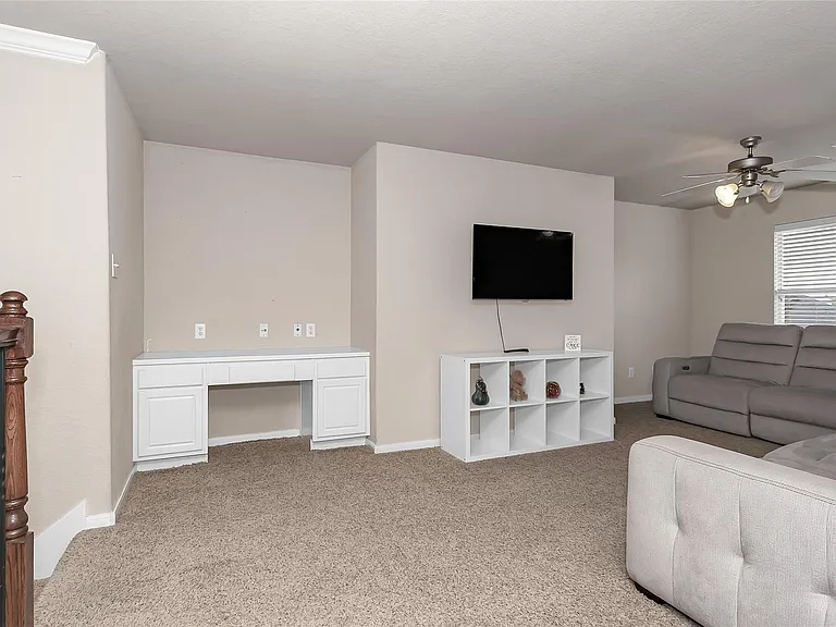 5915 Estonia Ct — Photo 23