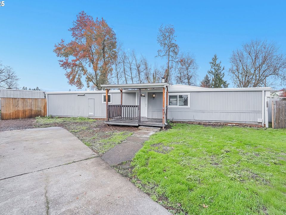 1st image of 13632 Tilia Ct NE